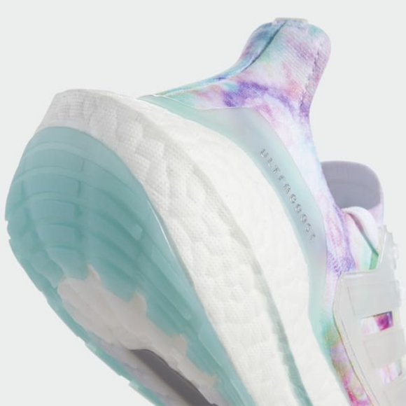🚫SOLD🚫 adidas women's ultraboost 21 running shoes GZ7104 - Picture 14 of 16